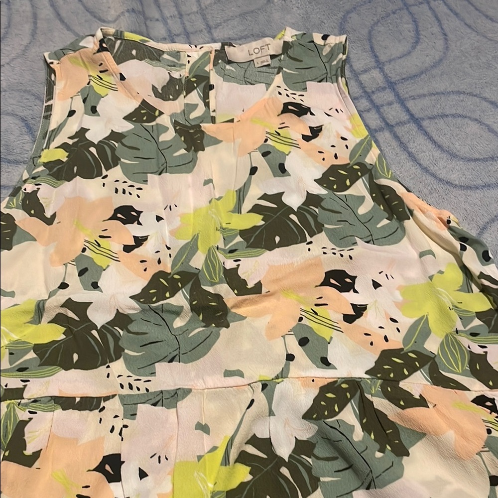 Tropical Print Sleeveless Blouse